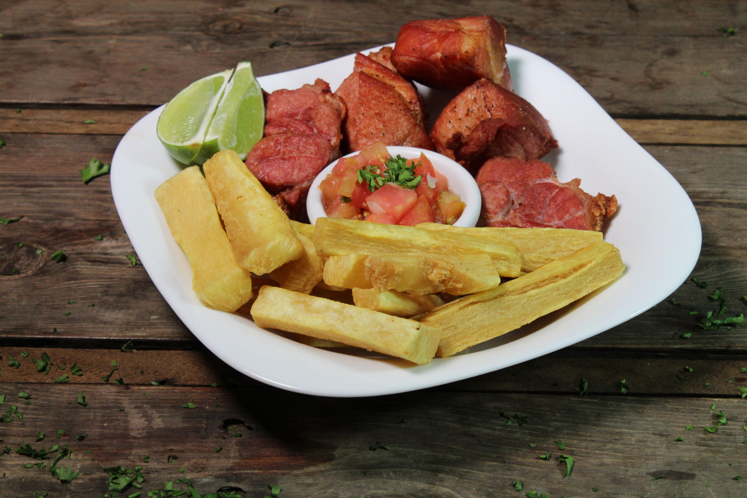 Canasta de Chicharrón 500 g